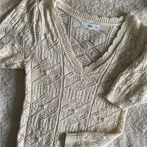 Mango Cream V-Neck Cable Knit Sweater